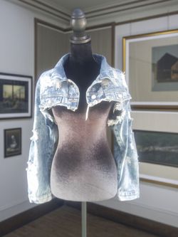 Distressed Cropped Denim Jacket
