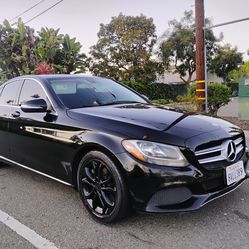 2016 Mercedes-Benz