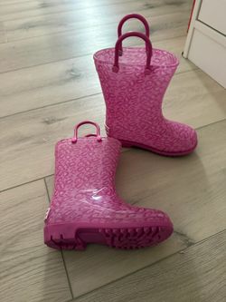 London Fog rain boots kids size 7
