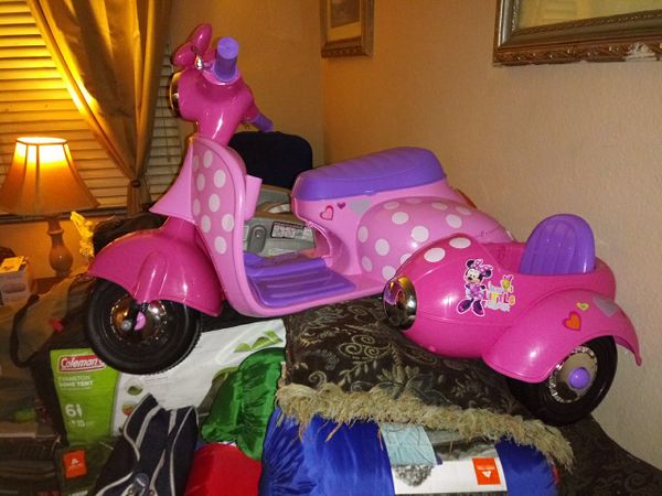 minnie mouse scooter 6v