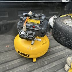 Air compressor 