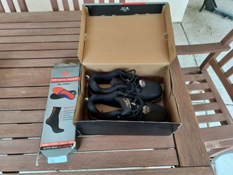 Sketchers work shoes