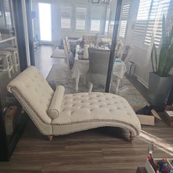 Button-Tufted Chaise Lounge Indoor with Solid Wood Legs & Support Pillow, Upholstered Chaise Lounge Chair for Office