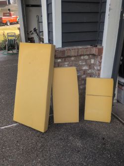 FREE: thick foam great fit creating a bench seat