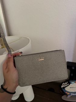 Kate Spade New York Glitter Wristlet