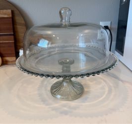 Magnolia Beaded Cake Stand