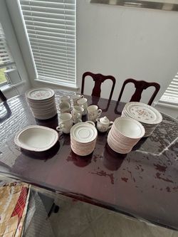 Dinner set
