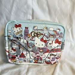 Hello Kitty Pouch