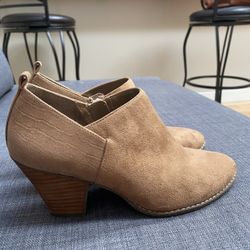 Dr. Scholls Suede Booties