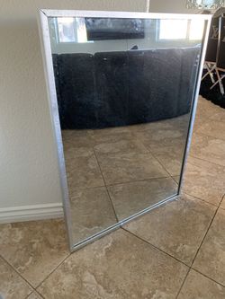 Free Mirror