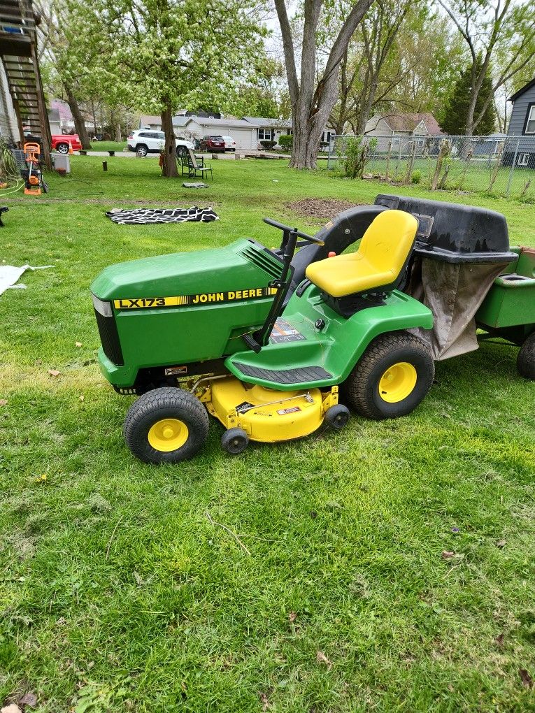 John Deere ,need Stater