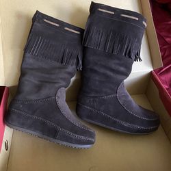 Fit flop women’s super fringe mukluk suede boot dark brown size 8