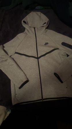 Nike tech