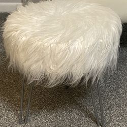 White Fur Vanity Stool Ottoman with Silver Hairpin Legs