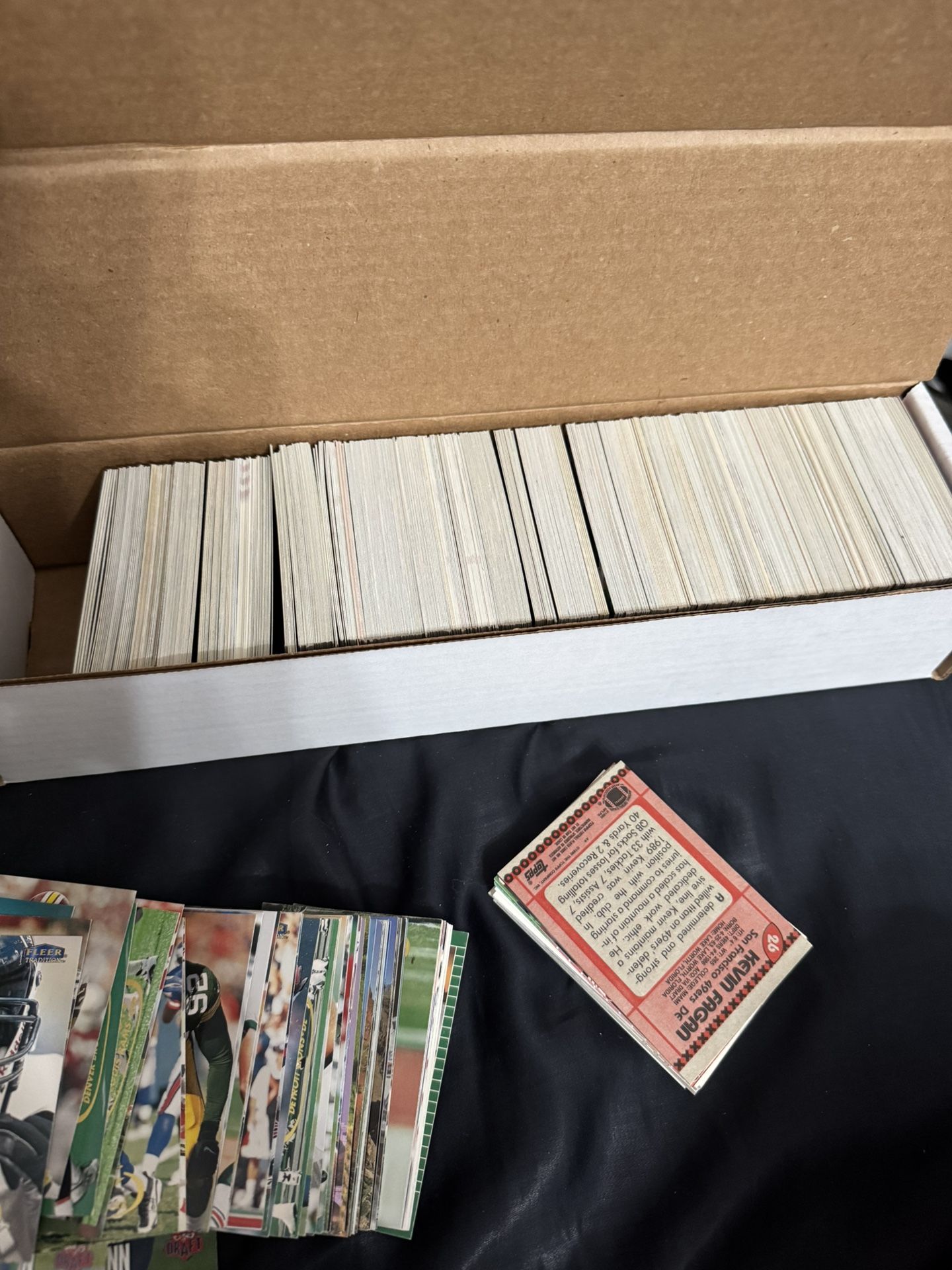 Sports Cards [2000 Cards]