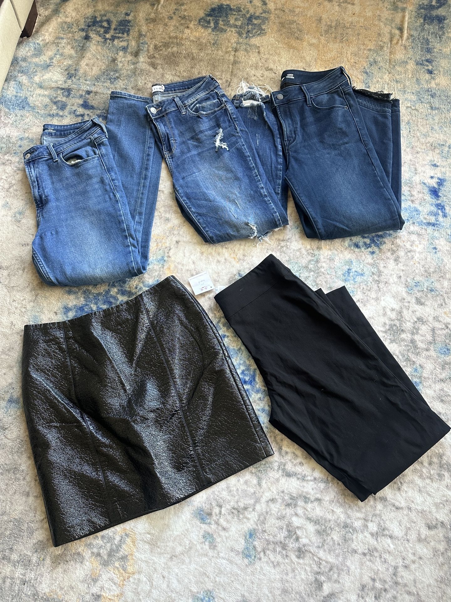 Women’s Size 8 Pants Bundle