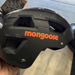 Mongoose bmx helmet