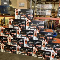 28 Inch Blackstone Griddle Limited Edition Bundle With Cover And Spatulas