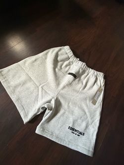 Essentials Shorts
