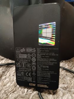 Microsoft Surface 65w Power Supply