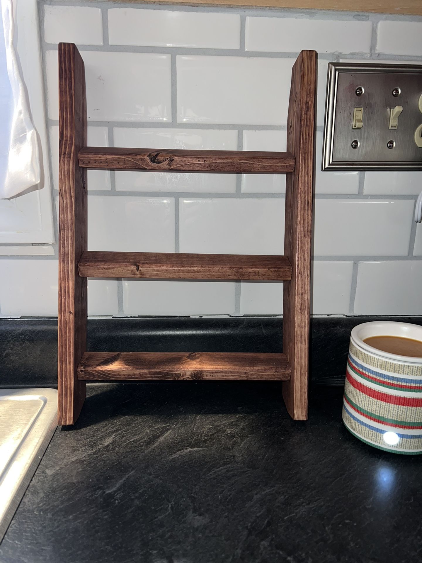 Countertop Towel Holder