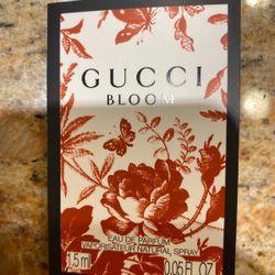 Gucci Bloom (women’s Fragrance)