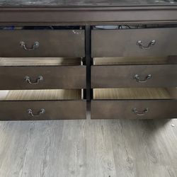 Dresser for sale