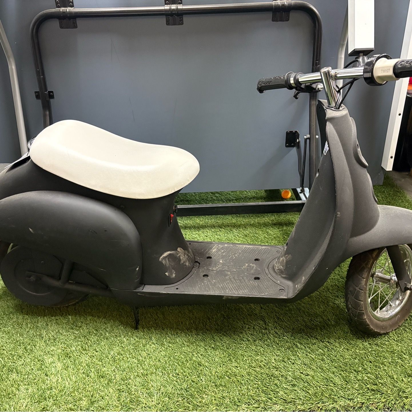 Razor Moped for Kids! for Sale in Seattle, WA - OfferUp