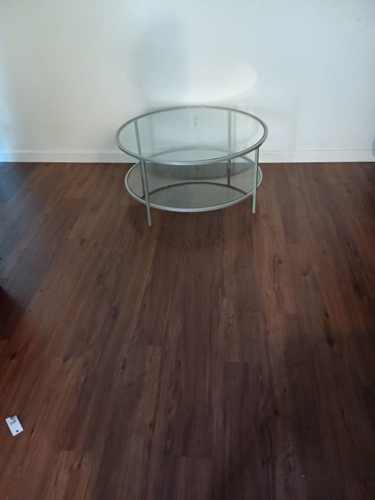 Coffee Table/ Silver 