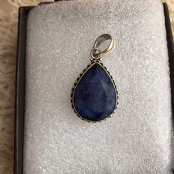 Fashion Blue sapphire pendant