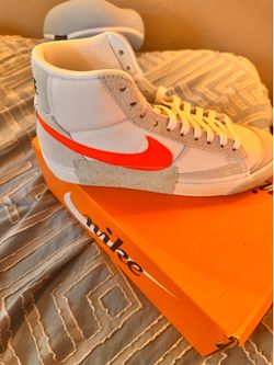 Nike blazer mid pro club Men’s size 9