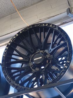 GO BIG OR GO HOME. 6x139.7 | 20" WHEEL SPECIAL Get the perfect combination of size and performance. Our 20" wheels in the 6x139.7 pattern fill the whe