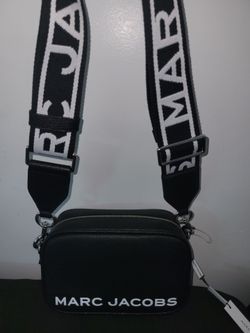 New & Authentic 100% MARC JACOBS