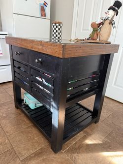 Kitchen island