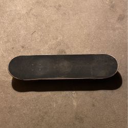 California Republic Skateboard 