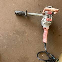 Milwaukee Half Inch Angle Drill. Good Condition.  Cash Only.  Price is firm.