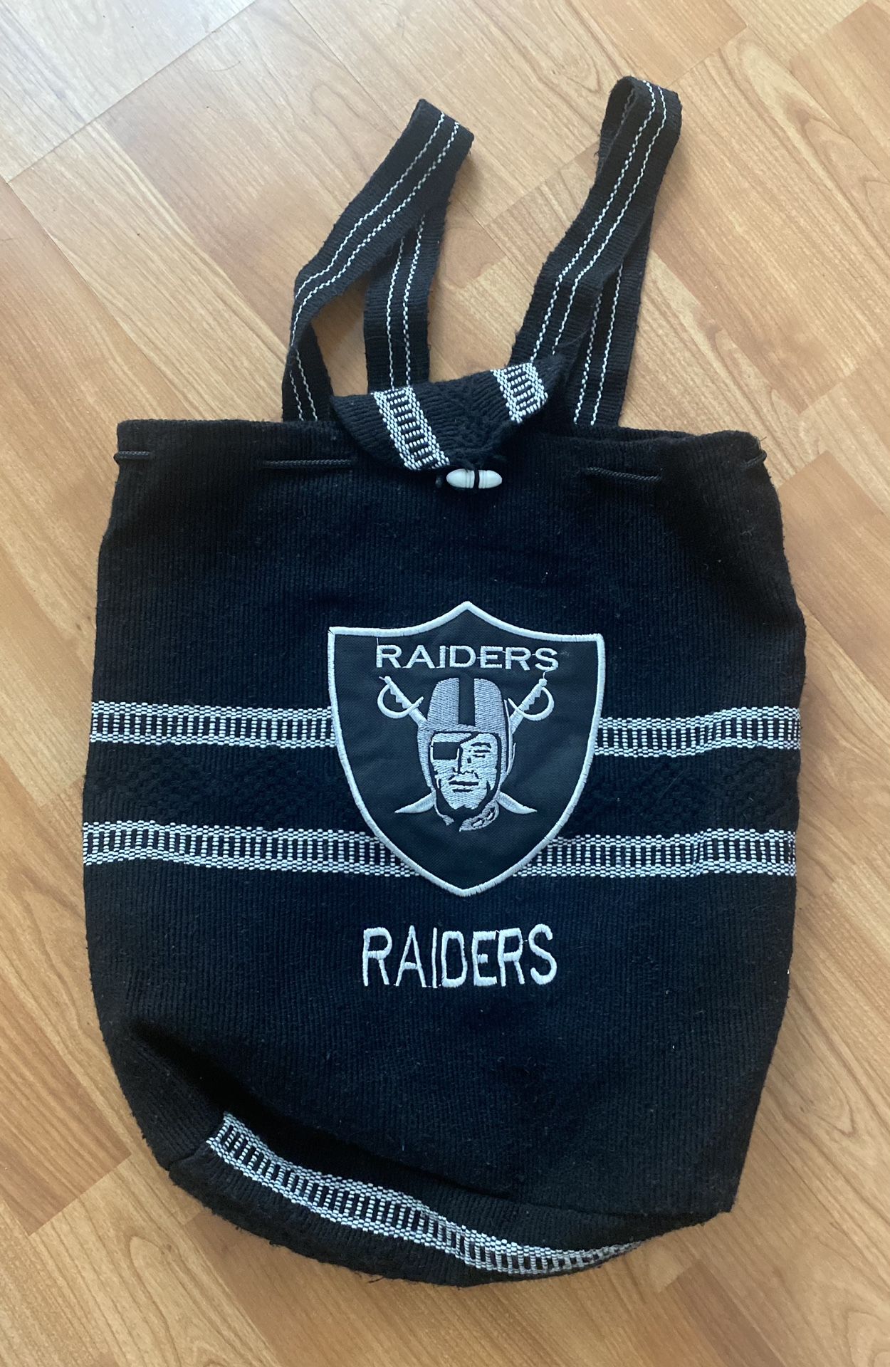 Woman’s Raiders backpack (cloth Material From Mexico)