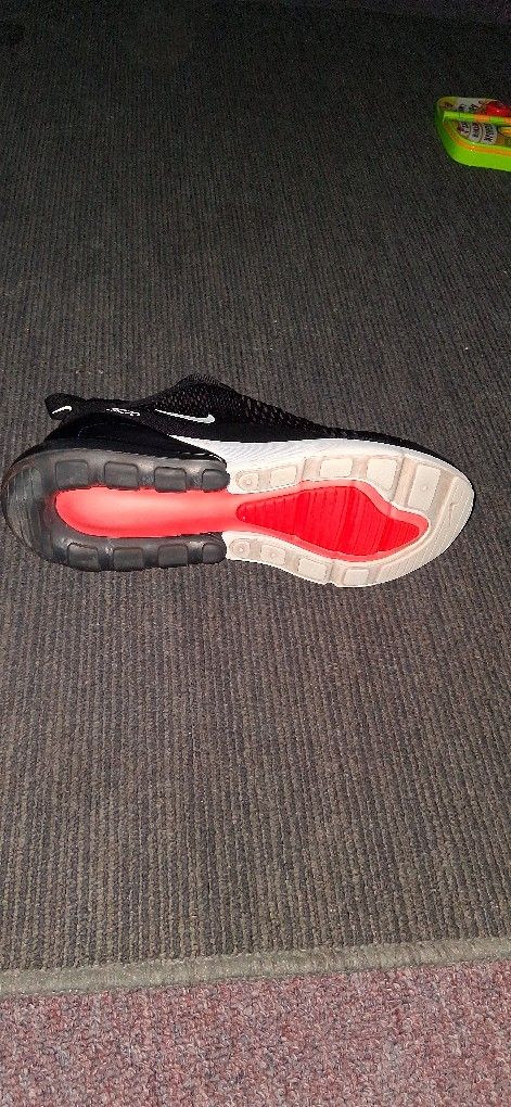 Nike Airmax270