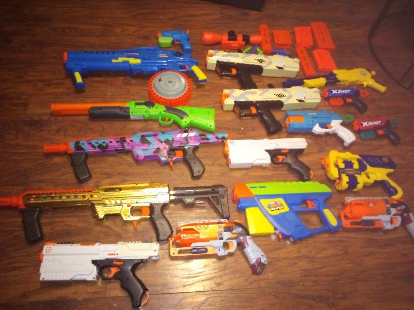 All Nerf Guns With Clips And Ammo