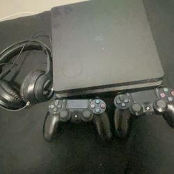 PS4 Slim With Controllers And Gaming Headset
