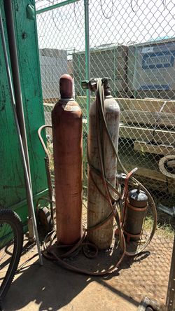 Torch cutting tanks