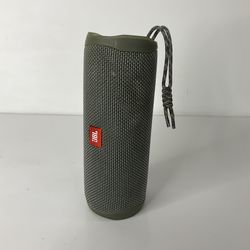 JBL Flip 5 Portable Bluetooth Speaker - Sand