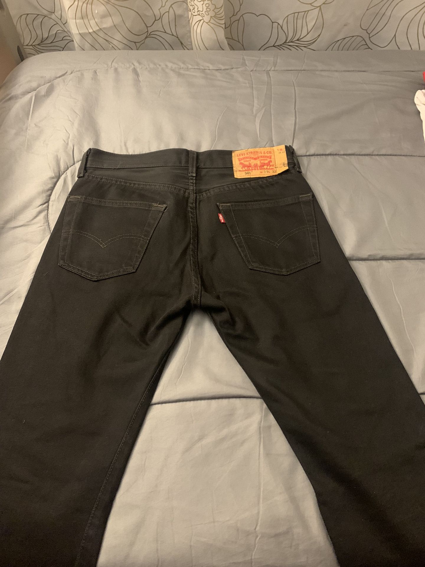 501s Levi Jeans