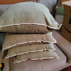 Couch Pillows 20×20 