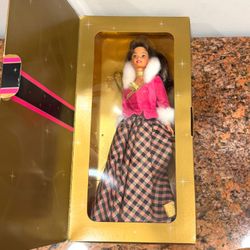 Vintage 1996 Avon Special Edition Winter Rhapsody Brunette Barbie Doll Mattel