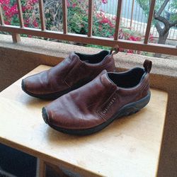 Shoes Man Merrell Size 9,5 Made In Vietnam 