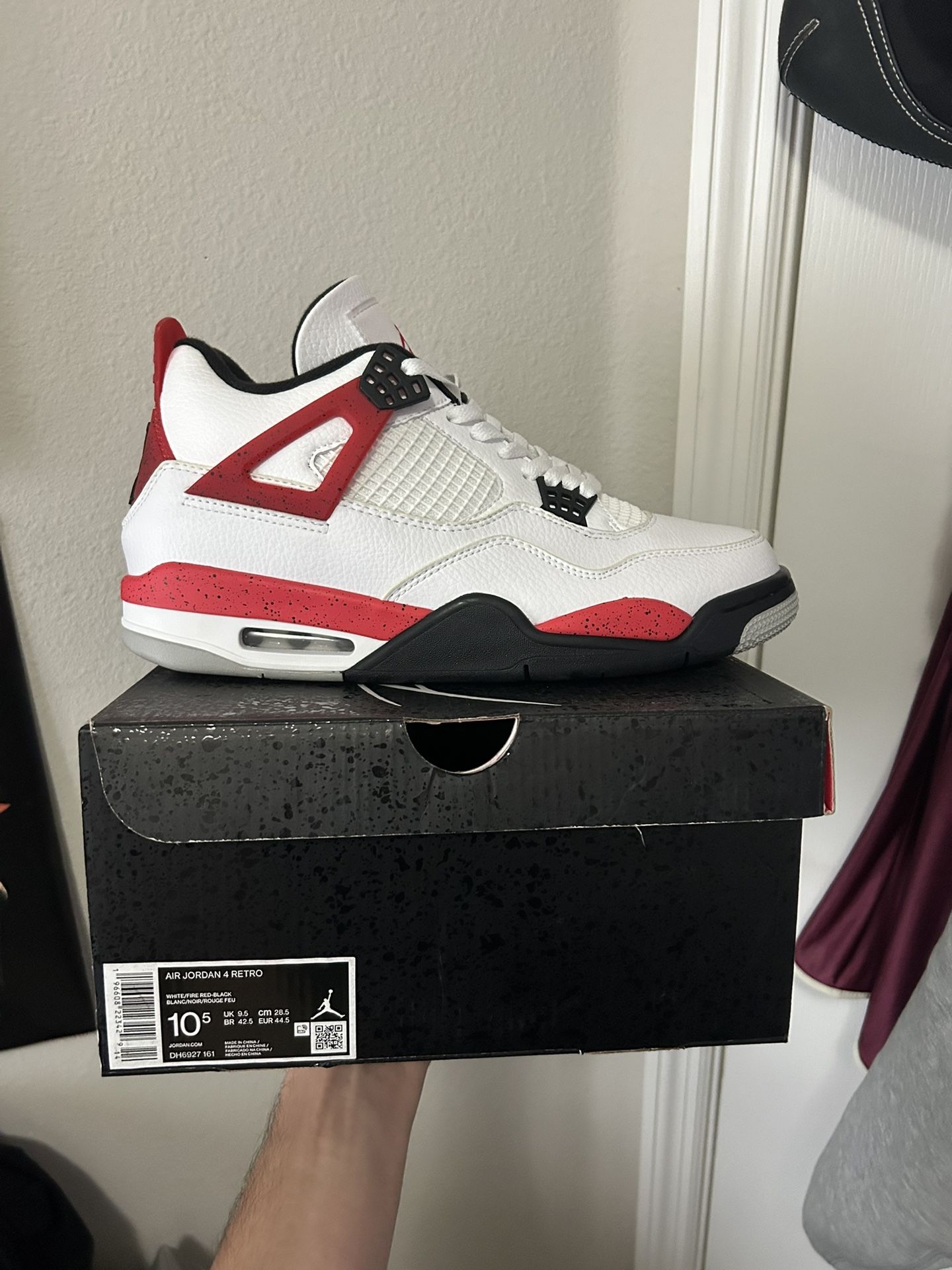 Jordan 4