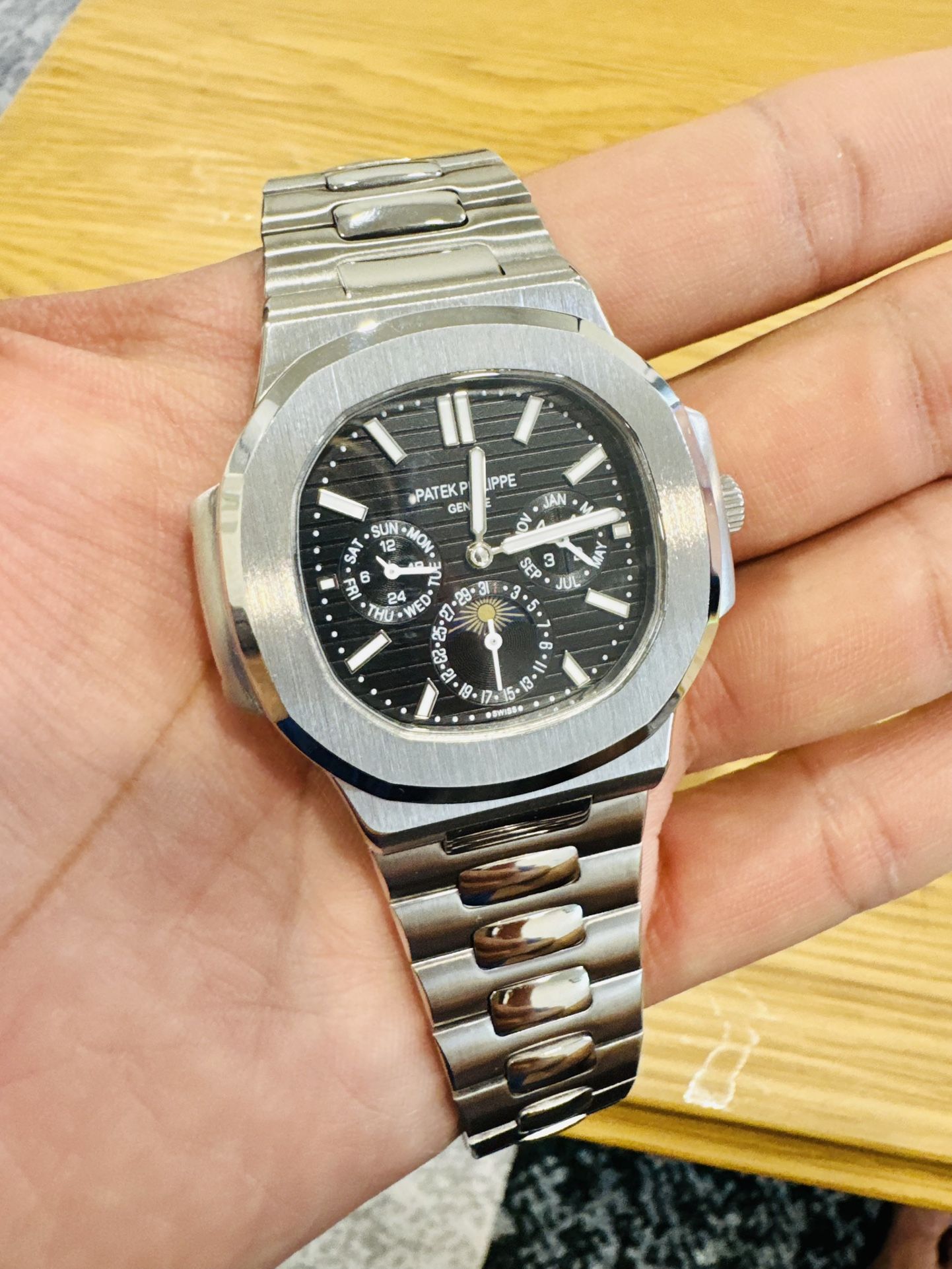 PP Nautilus (Brand New- Thanksgiving Gift)