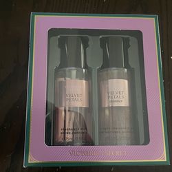 VELVET PETALS SCENT & SHIMMER