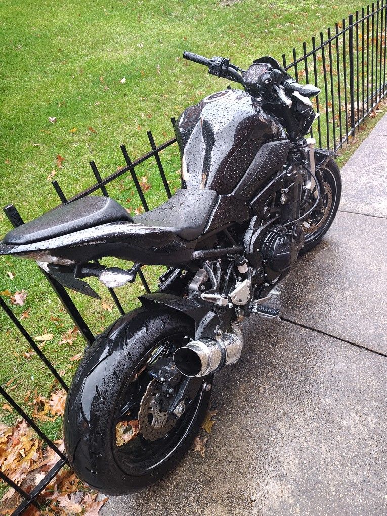 Zr900